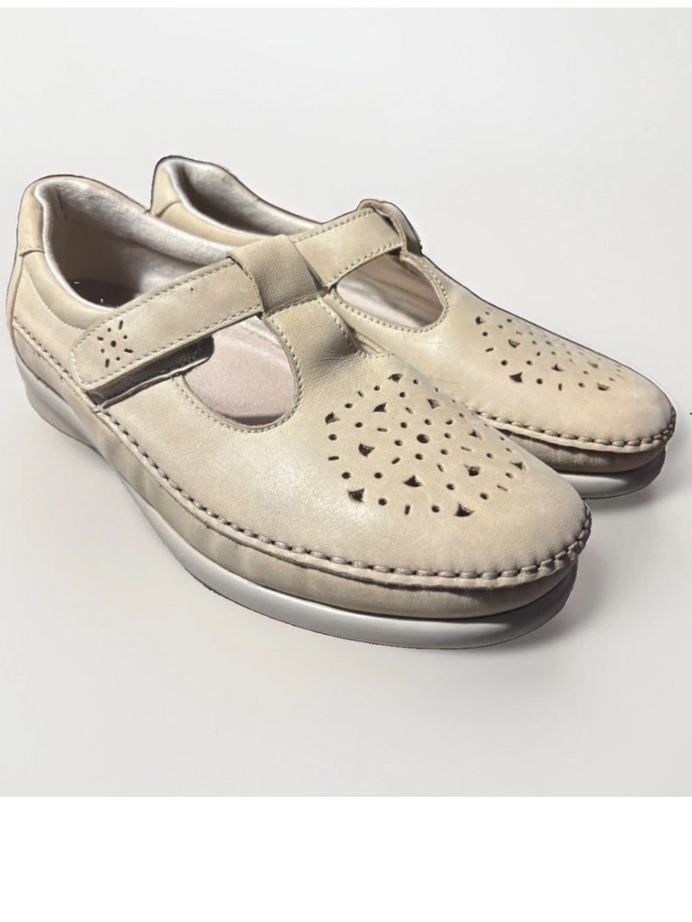 SAS Women's Light Beige Mary Jane Flats